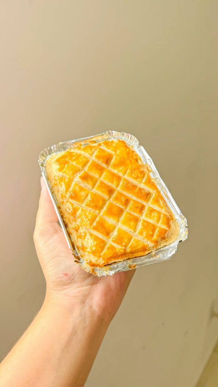 Empada de frango cremoso